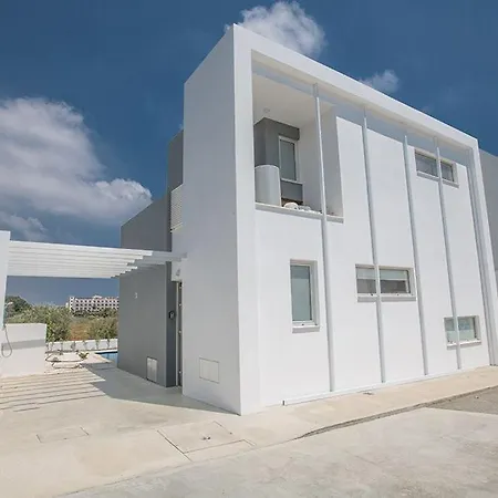 Manta Platina - Brand New Luxury 3 Bedroom With Private Pool Villa *