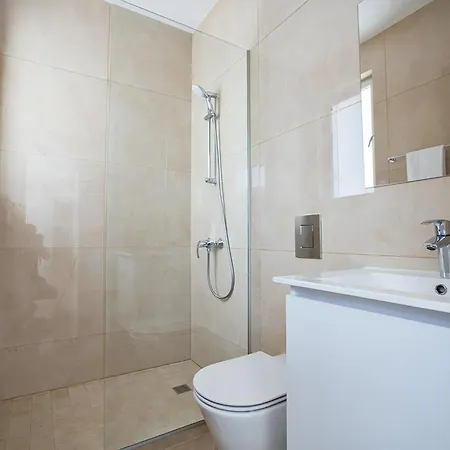 Villa Manta Platina - Brand New Luxury 3 Bedroom With Private Pool *