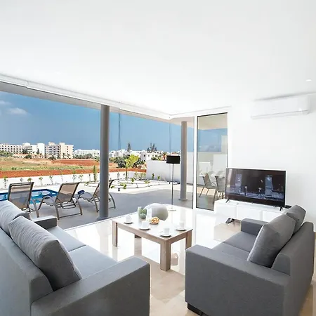 Manta Platina - Brand New Luxury 3 Bedroom With Private Pool Protaras