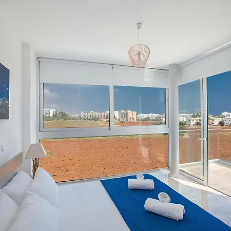 Manta Platina - Brand New Luxury 3 Bedroom With Private Pool