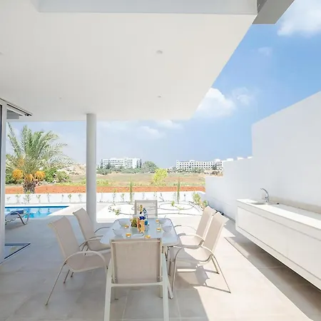 Villa Manta Platina - Brand New Luxury 3 Bedroom With Private Pool Protaras