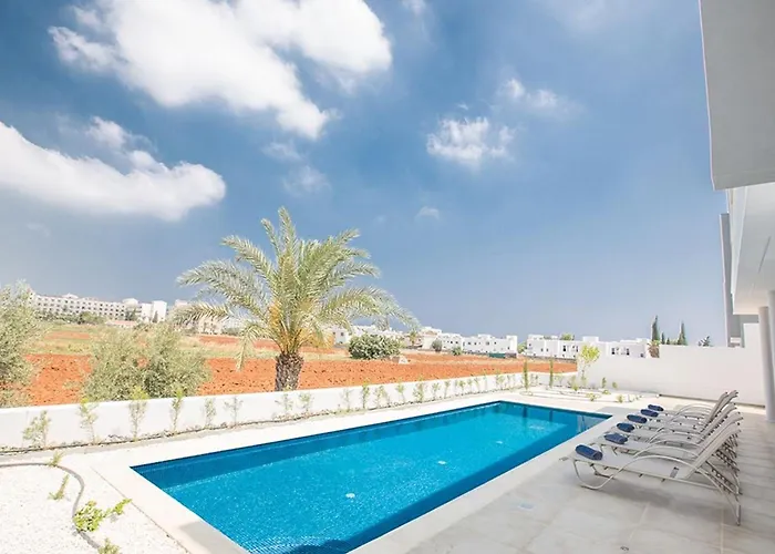 Manta Platina - Brand New Luxury 3 Bedroom Πρωταράς